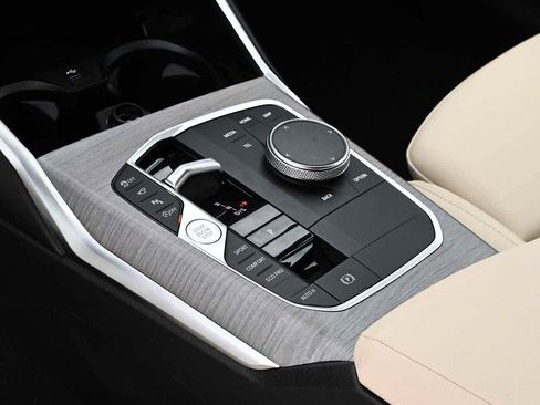 Used 2026 BMW 330i Sedan w/ Premium Package RWD image 20