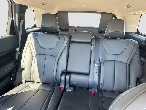 Used 2026 INFINITI QX60 Luxe w/ Cargo Package FWD image 25