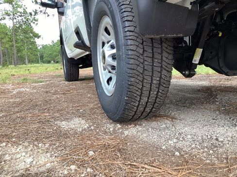 New 2025 GMC Sierra 2500 Pro w/ Convenience Package image 10