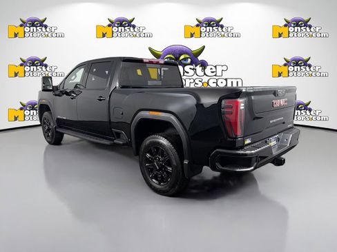 Used 2024 GMC Sierra 3500 AT4 w/ AT4 Premium Plus Package AWD/4WD image 7