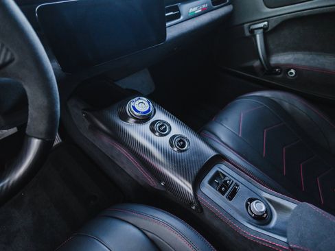 Used 2022 Maserati MC20 Coupe image 38