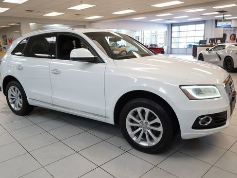 Used 2015 Audi Q5 2.0T Premium Plus w/ Technology Package image 15