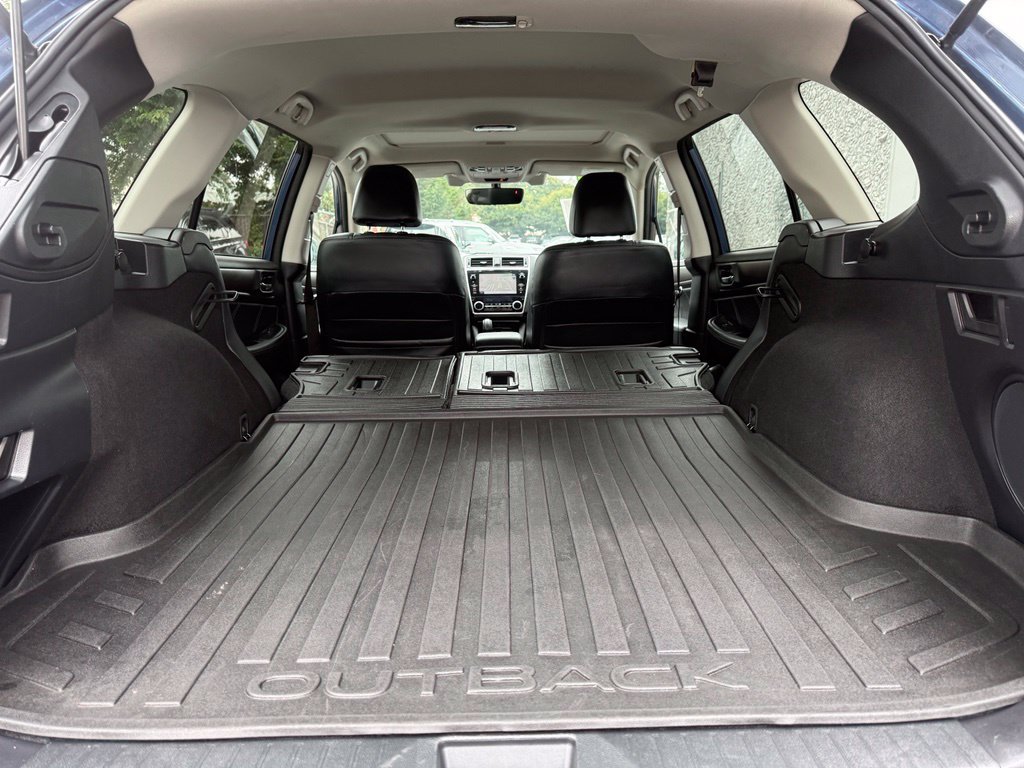 Used 2019 Subaru Outback 2.5i Limited w/ Popular Package #2 AWD/4WD image 10