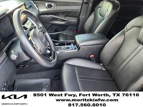 Certified 2023 Kia Sorento SX AWD/4WD image 12