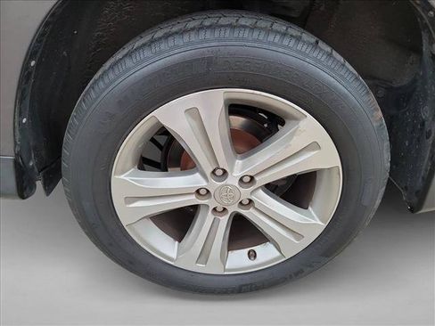 Used 2011 Toyota Highlander Limited w/ Tow Pkg FWD image 9