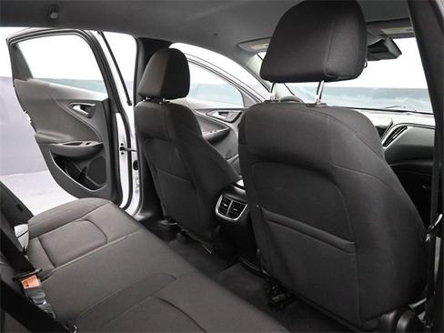 Used 2023 Chevrolet Malibu LT image 22