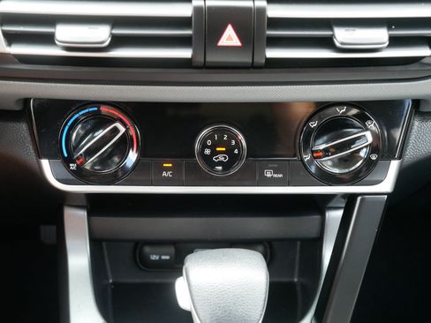 Used 2021 Kia Seltos LX AWD/4WD image 23