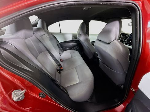 Used 2021 Toyota Corolla SE image 26