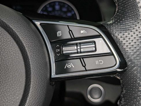 Certified 2023 Kia Forte GT-Line FWD image 33