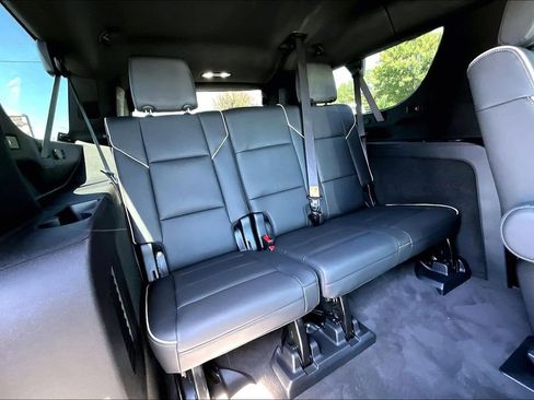 Used 2024 Cadillac Escalade ESV Premium Luxury w/ Performance Package RWD image 26