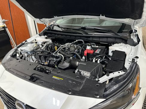 Used 2025 Nissan Altima 2.5 SL AWD/4WD image 39