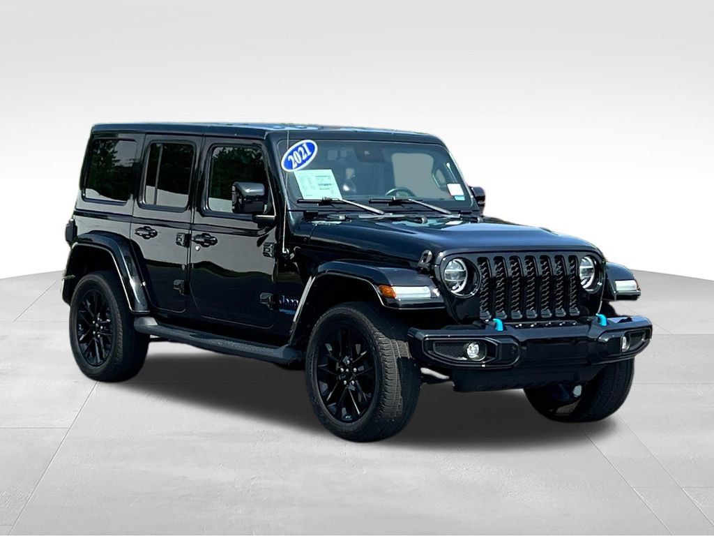 Used 2021 Jeep Wrangler Unlimited Sahara AWD/4WD image 3