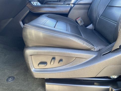 Used 2017 GMC Sierra 3500 Denali w/ Duramax Plus Package image 22