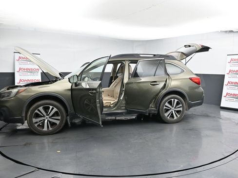 Used 2018 Subaru Outback 2.5i Limited image 28
