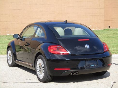 Used 2015 Volkswagen Beetle 1.8T FWD image 77