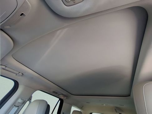 Used 2022 Lincoln Navigator Reserve image 20