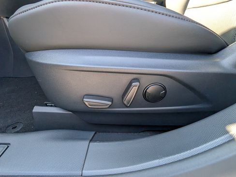 New 2025 Ford Mustang Mach-E Premium image 17