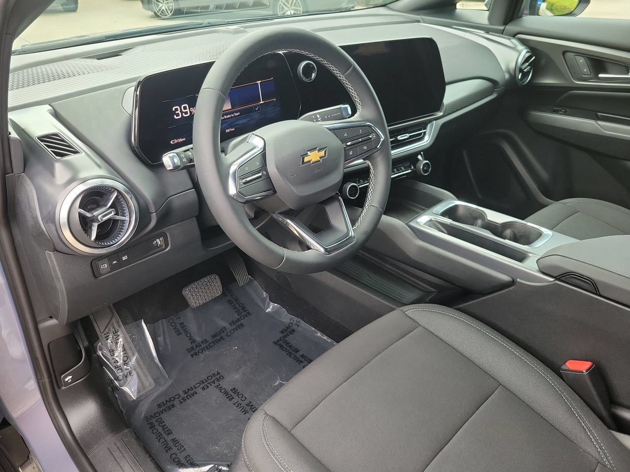 Used 2026 Chevrolet Equinox EV LT w/ Comfort Package AWD/4WD image 14