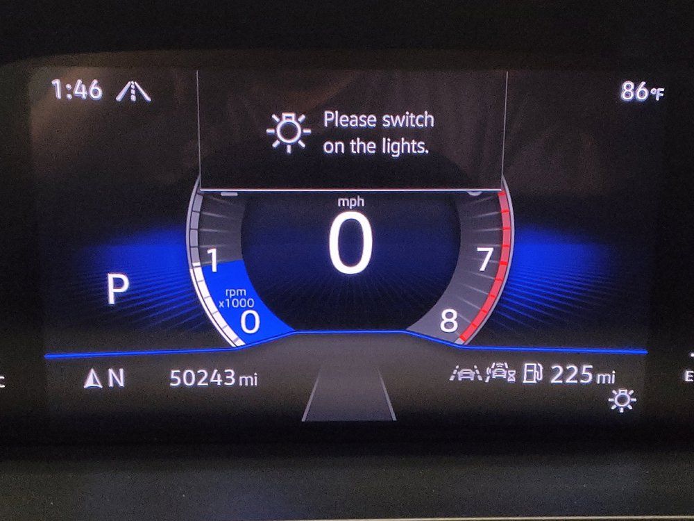 Used 2025 Volkswagen Jetta SE FWD image 23