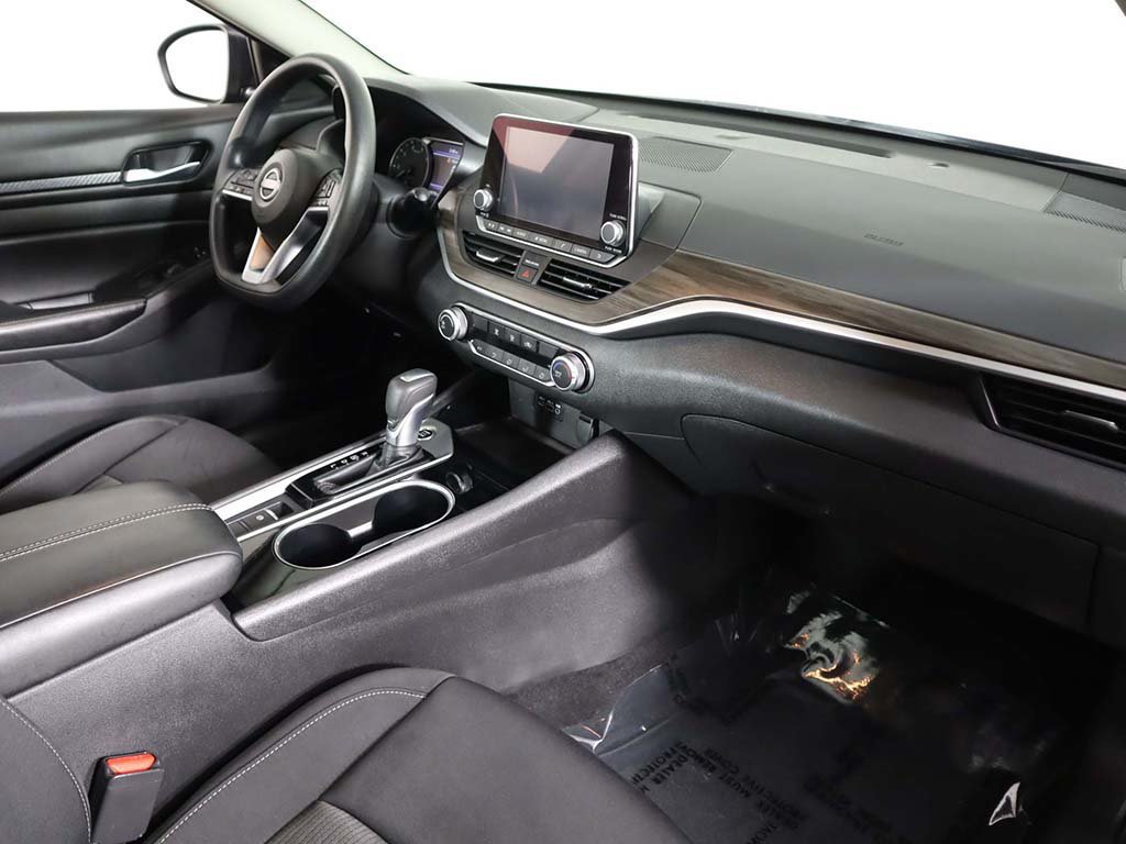 Used 2024 Nissan Altima 2.5 SV AWD/4WD image 24