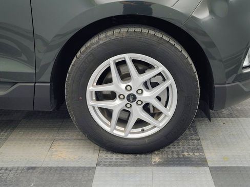 Used 2024 Ford Edge SEL w/ Convenience Package image 13