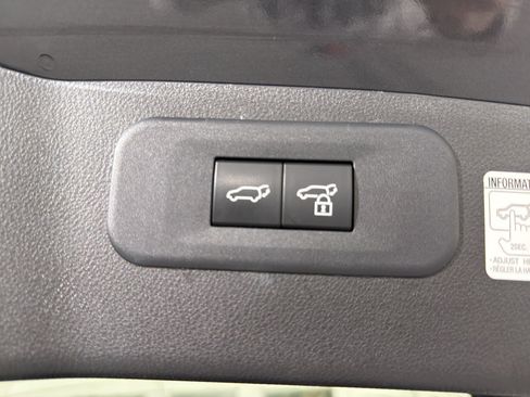 Used 2023 Lexus NX 350 Premium image 11