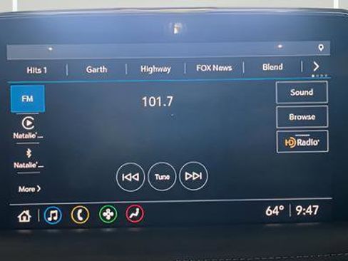 Used 2021 Chevrolet Tahoe LT w/ LT Signature Package image 21