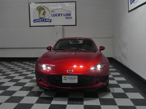 Used 2020 MAZDA MX-5 Miata RF Grand Touring image 2