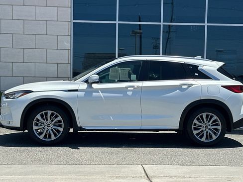 Used 2023 INFINITI QX50 Luxe FWD image 7
