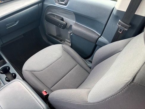 Used 2022 Ford Maverick XL FWD image 17