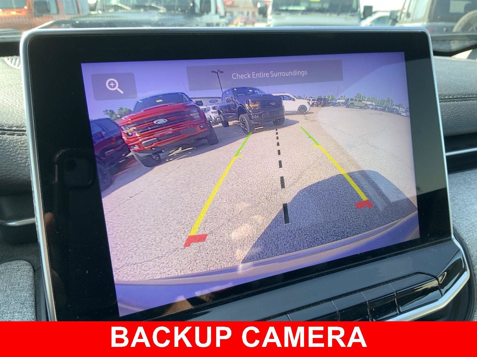 Used 2023 Jeep Compass Latitude AWD/4WD image 35