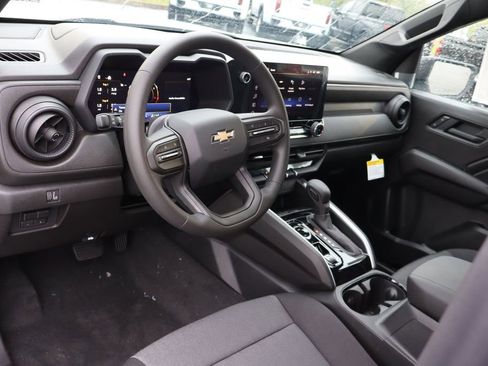 New 2026 Chevrolet Colorado W/T w/ WT Custom Package AWD/4WD image 6