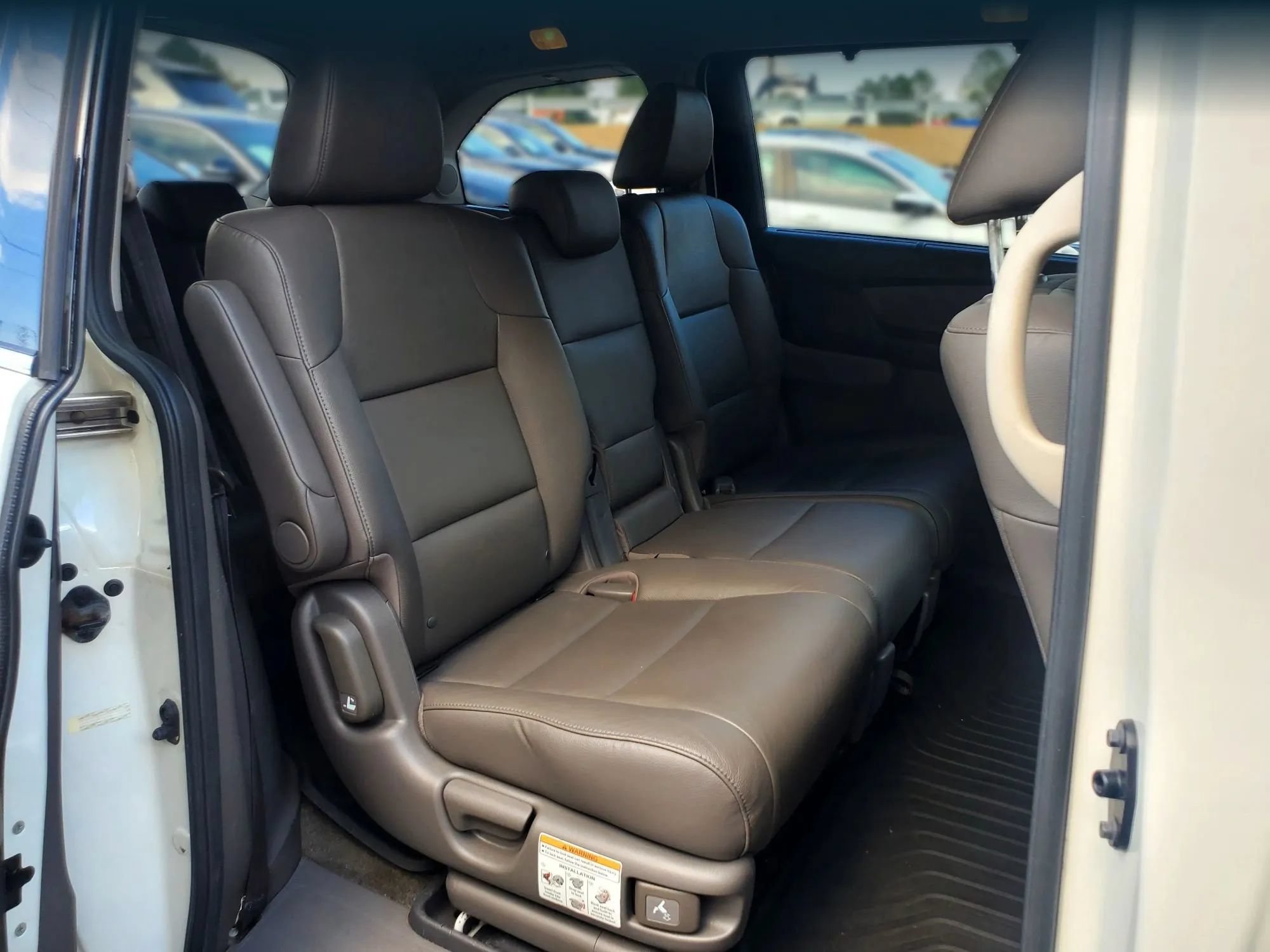 Used 2015 Honda Odyssey Touring Elite image 29