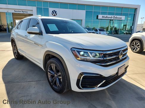 Used 2022 Volkswagen Atlas Cross Sport SEL R-Line image 1