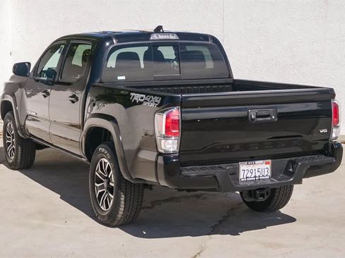 Used 2023 Toyota Tacoma TRD Sport image 9