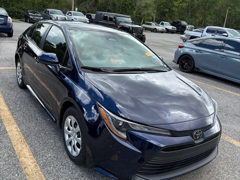 Used 2024 Toyota Corolla LE FWD image 1
