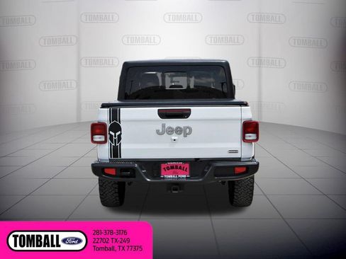 Used 2022 Jeep Gladiator Overland w/ Popular Equipment Package AWD/4WD image 7