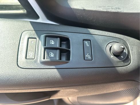 New 2025 RAM ProMaster 2500 w/ Convenience Group image 20