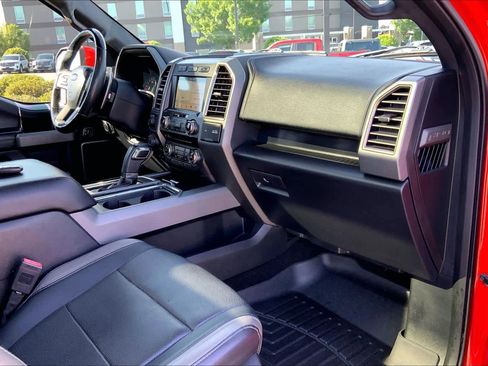Used 2018 Ford F150 Raptor w/ Equipment Group 802A Luxury AWD/4WD image 19