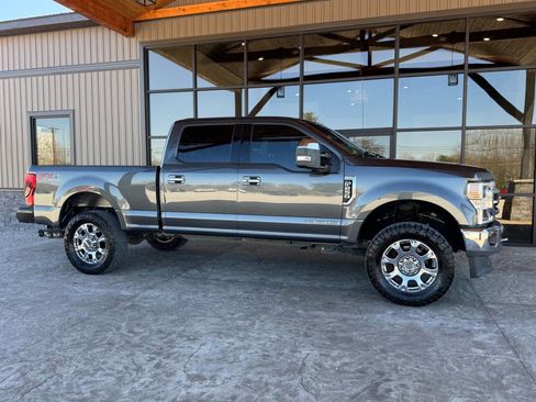 Used 2020 Ford F250 Lariat w/ Lariat Ultimate Package image 6