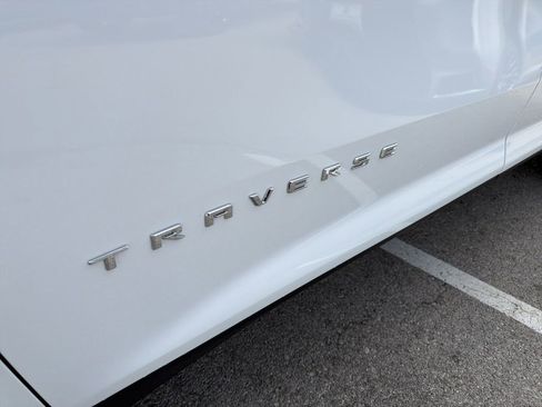 New 2026 Chevrolet Traverse LT w/ Enhanced Driving Package FWD image 10