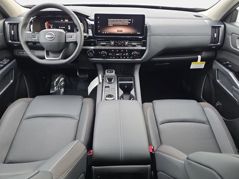 New 2026 Nissan Pathfinder SL w/ Cargo Package AWD/4WD image 9