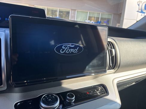 Used 2025 Ford Expedition Max Active image 16