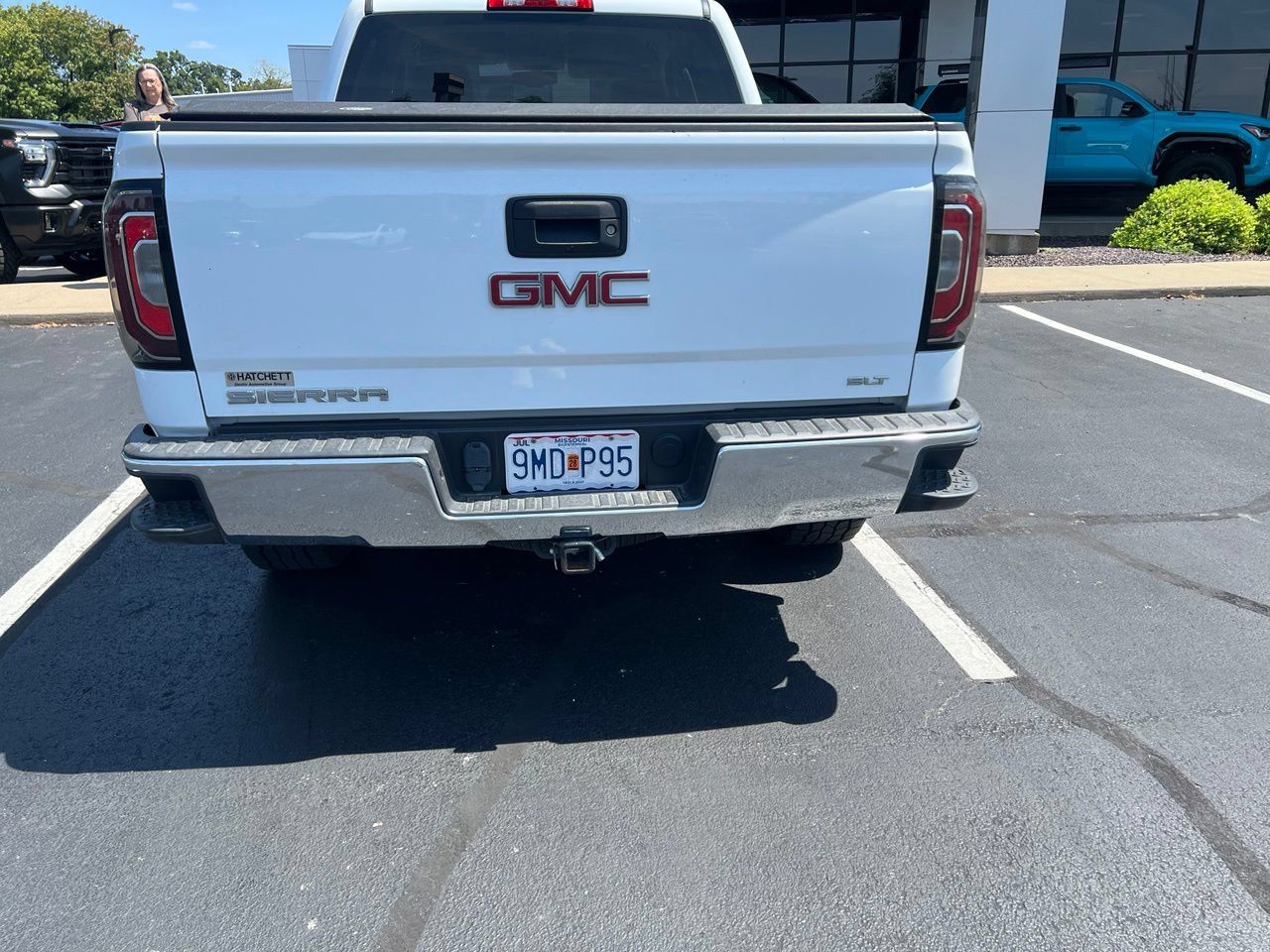 Used 2018 GMC Sierra 1500 SLT w/ SLT Premium Package AWD/4WD image 6