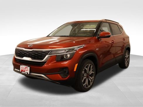 Used 2021 Kia Seltos S AWD/4WD image 5