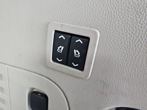 Used 2019 Cadillac Escalade 2WD image 26