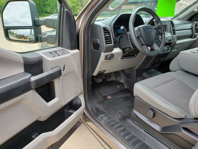Used 2019 Ford F250 XL w/ Power Equipment Group RWD image 10