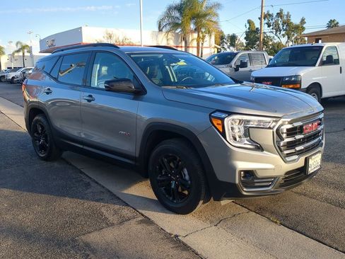 Certified 2024 GMC Terrain AT4 image 9