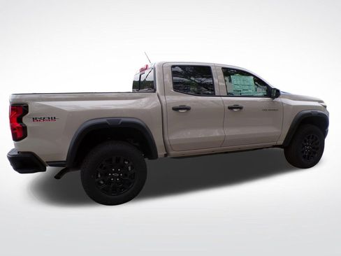 New 2026 Chevrolet Colorado Trail Boss AWD/4WD image 8