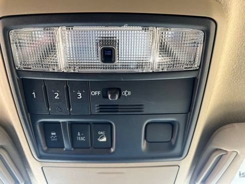 Used 2012 Toyota 4Runner SR5 AWD/4WD image 15